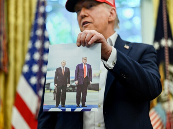 Контакты Трампа с Путиным остаются в тайне от большей части администрации США