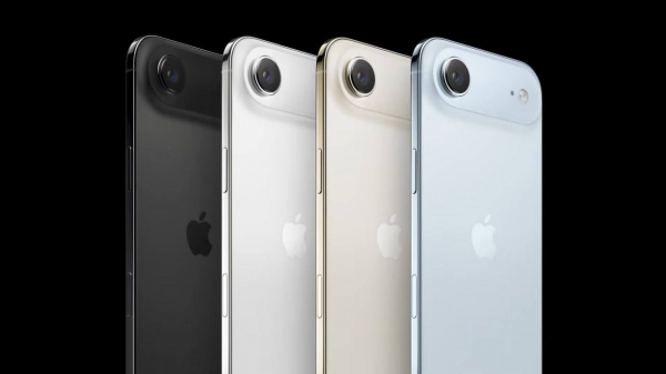 
                    Стали известны цены на новые модели iPhone в России
                