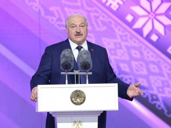 Лукашенко посмеялся над неожиданной шуткой про оппозиционеров