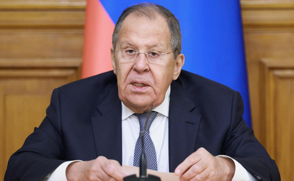 
                    Лавров связал признание независимости Украины с режимом в ней
                