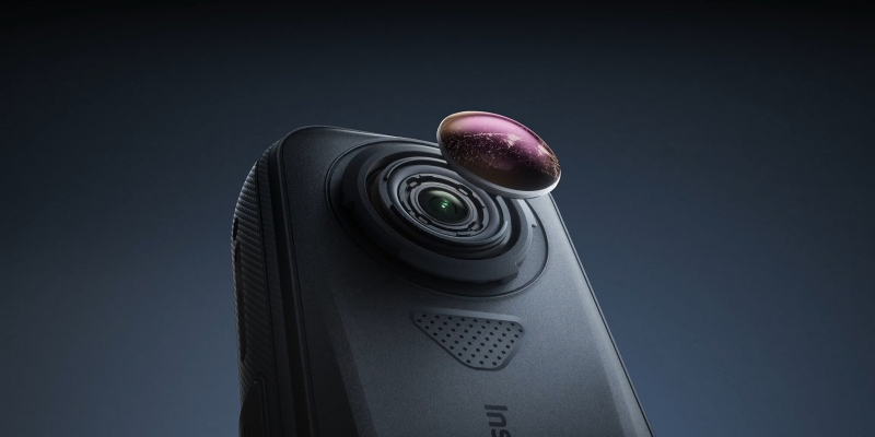 Insta360 выпустила X4 Air &mdash; экшен-камеру с круговым обзором и быстросменной оптикой