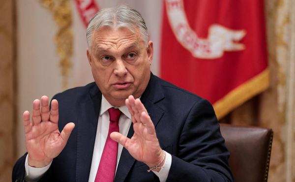
                    Орбан предложил сделать Украину &laquo;буфером&raquo; между Россией и НАТО
                