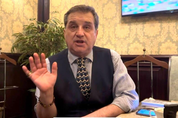 &laquo;Гнилая твоя рожа&raquo;: Кушанашвили рассказал, как Антонов чуть не подрался с &laquo;Иванушками&raquo; из-за песни