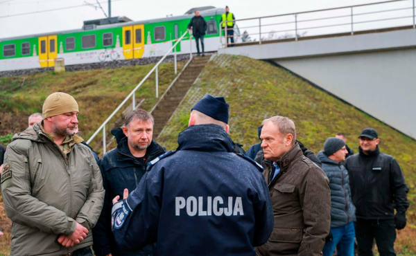 
                    В Польше обвинили &laquo;спецслужбы с Востока&raquo; в повреждении железной дороги
                